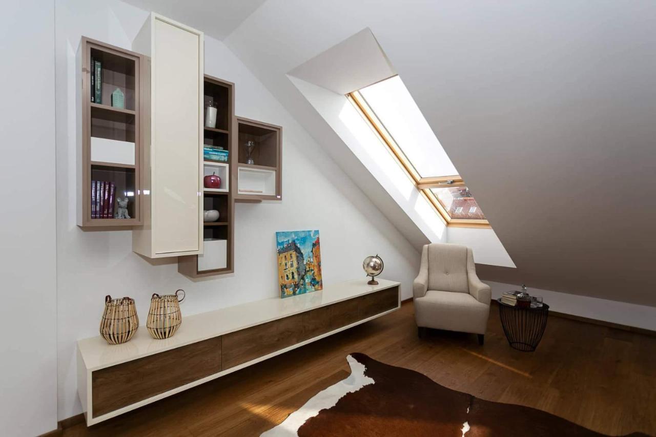 Bl - The Penthouse, 24Hr Self Check-In, 2 Bedrooms, Fireplace, Ac, Panoramic View From Main Balcony, 3-Minute Walk To City Center Банска-Бистрица Экстерьер фото